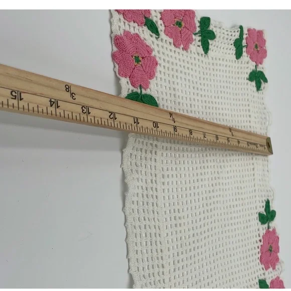 Vintage Handmade Knit Small Table Topper Doily White and Pink Flowers - Picture 3 of 8
